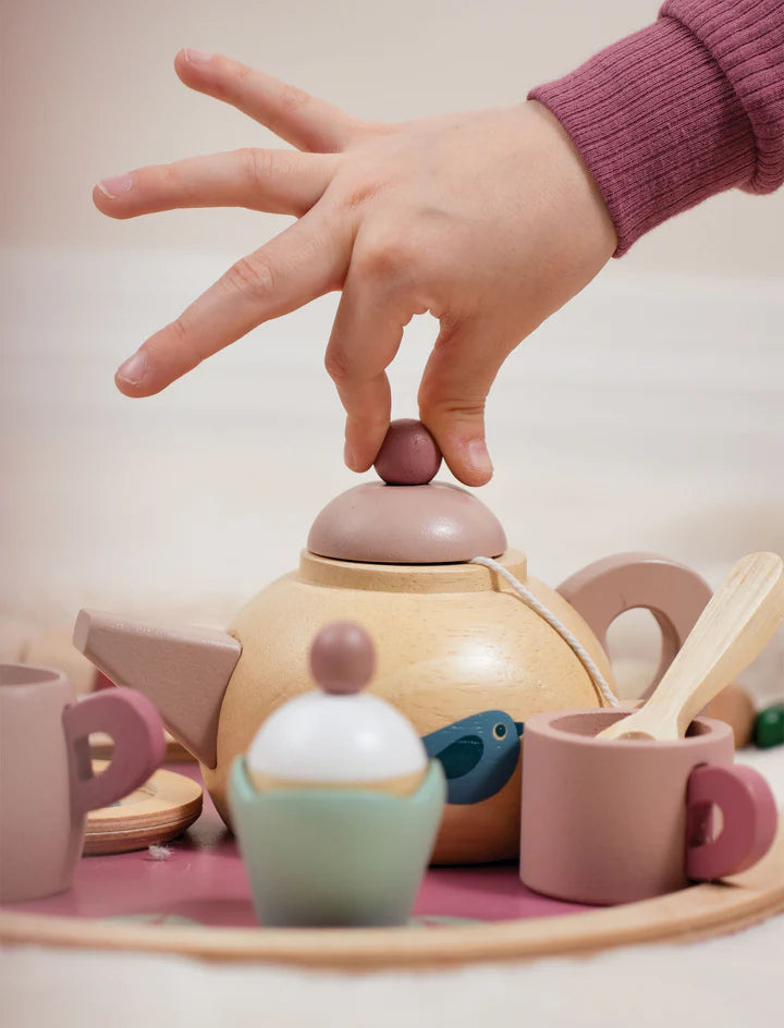 Birdie Tea Set